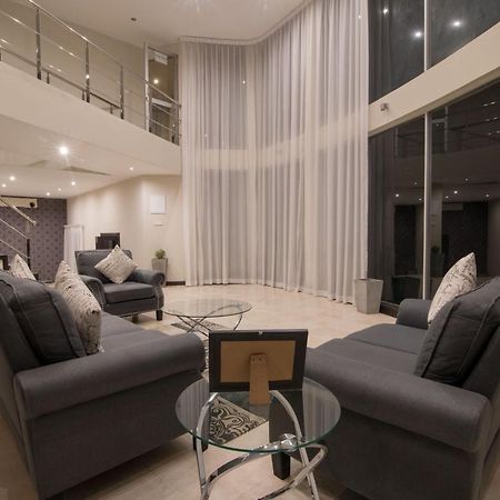 W Residence Kandy Extérieur photo