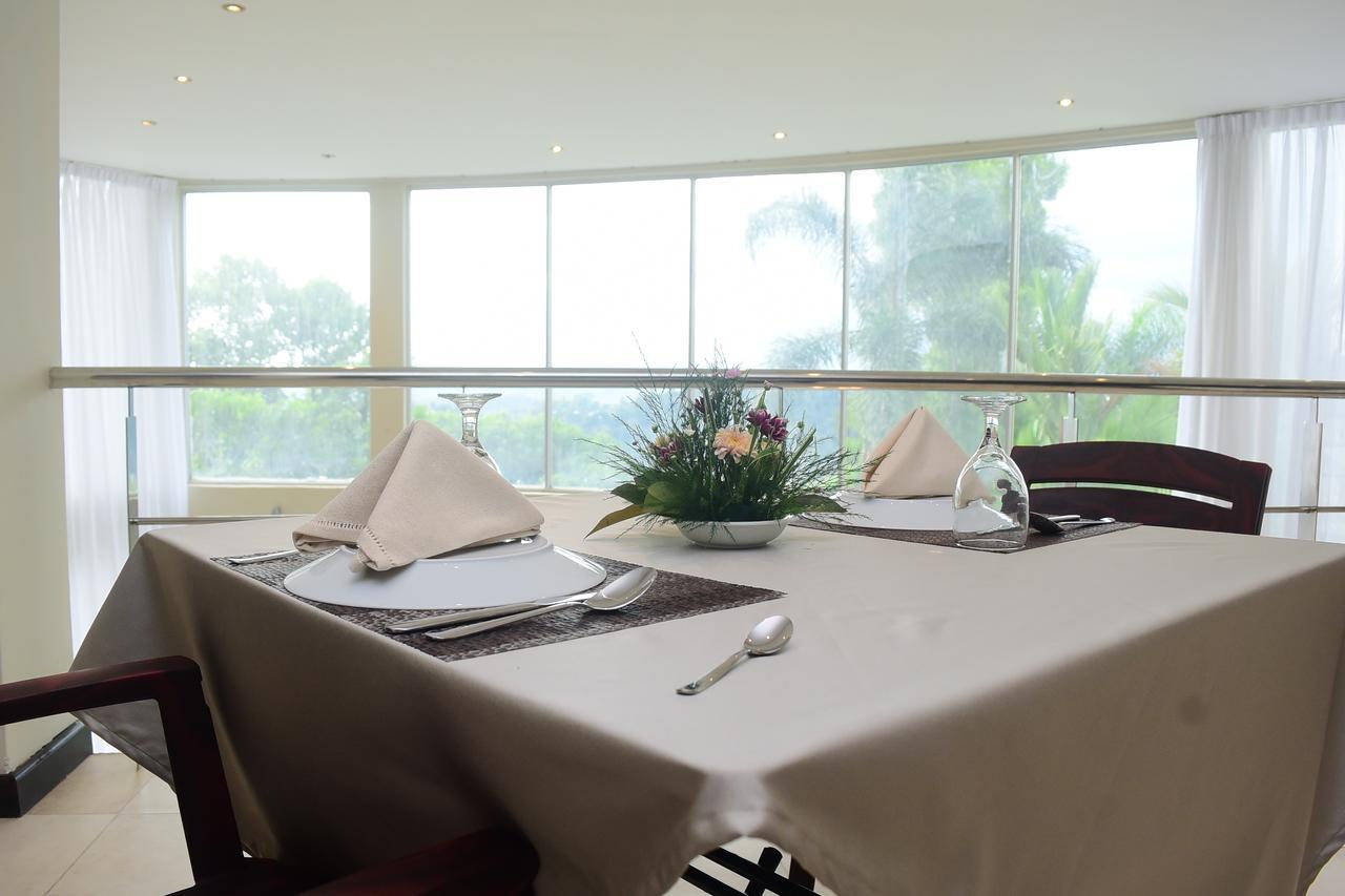 W Residence Kandy Extérieur photo