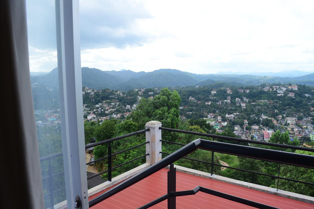 W Residence Kandy Extérieur photo