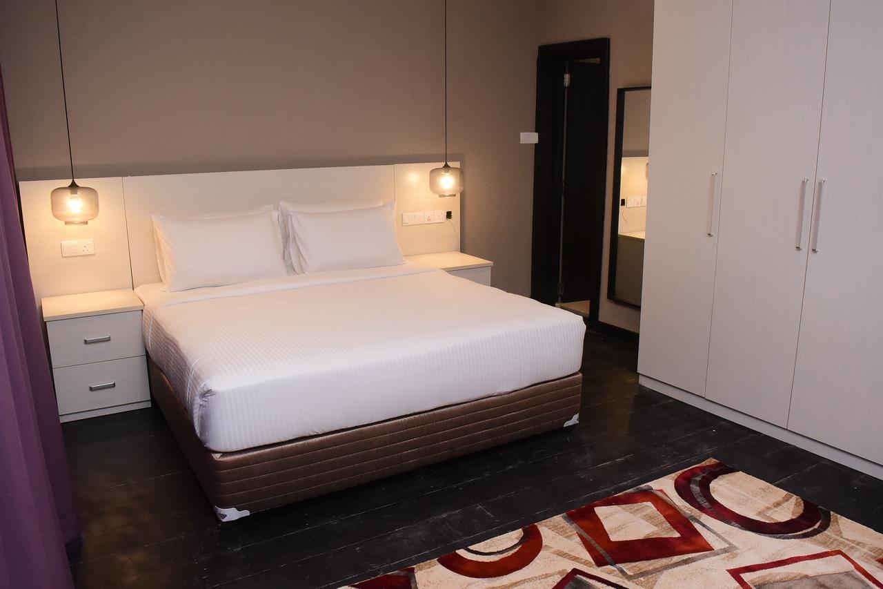 W Residence Kandy Extérieur photo