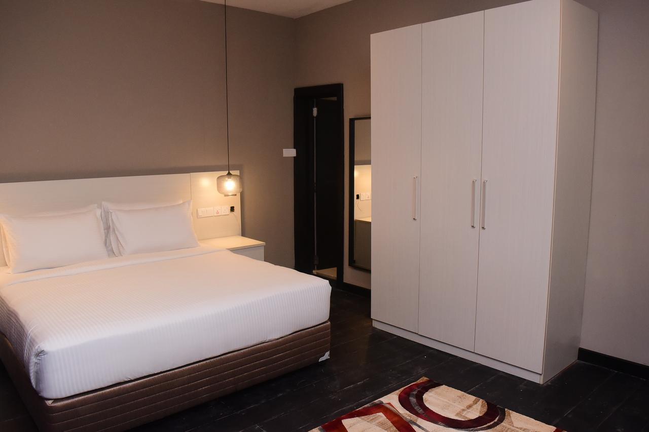 W Residence Kandy Extérieur photo