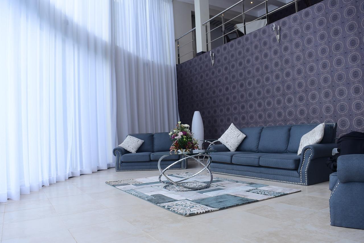 W Residence Kandy Extérieur photo